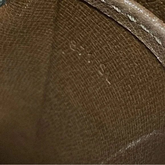 Authentic Louis Vuitton cartouchiere GM monogram crossbody - Picture 12 of 12